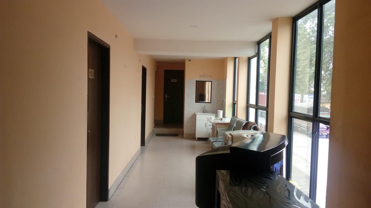 Hotel Sunshine Kashipur エクステリア 写真