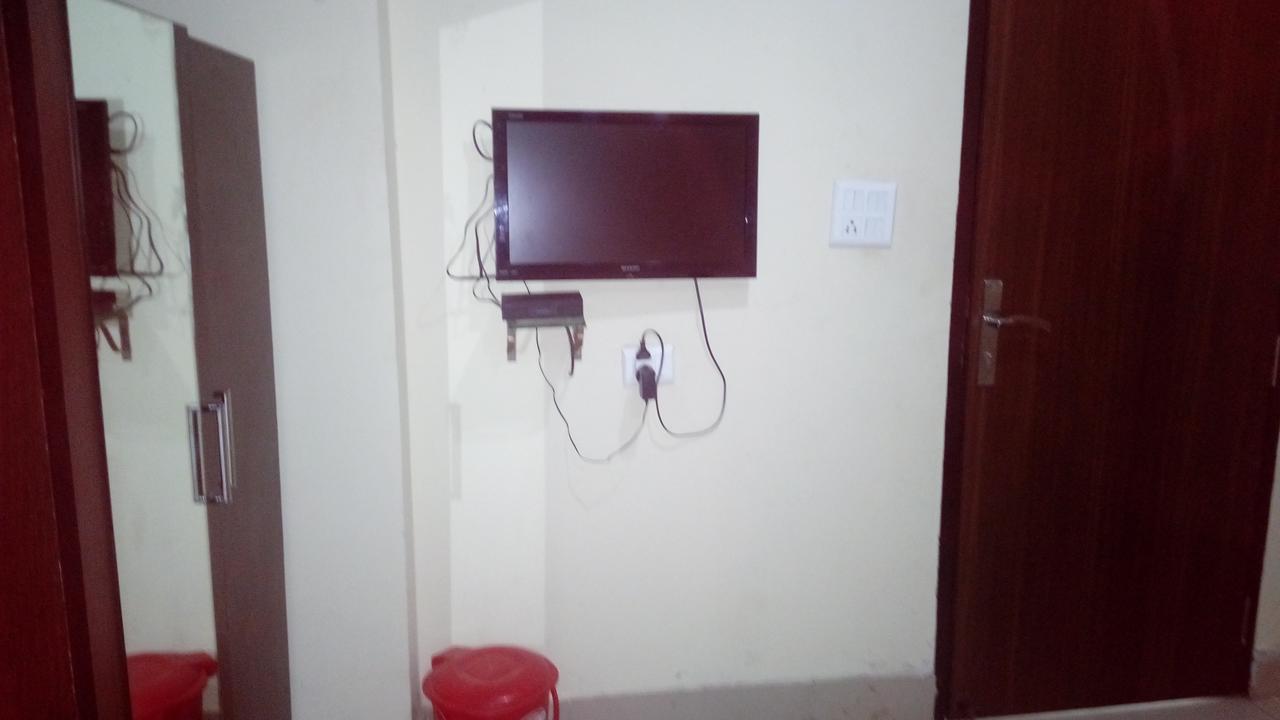 Hotel Sunshine Kashipur エクステリア 写真